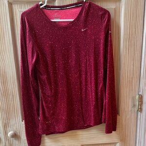 Nike Women's Long Sleeve Top medium